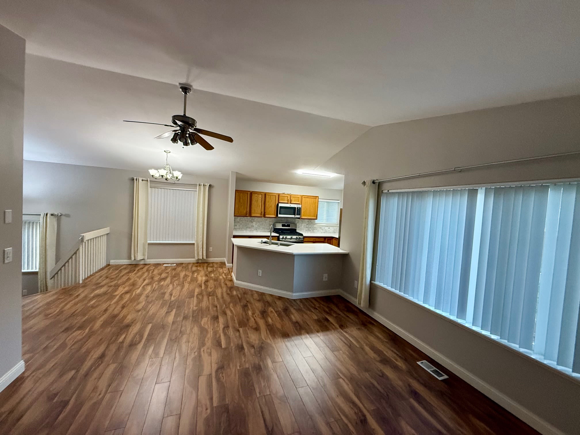 8929 Meadow Park Circle – photo 5
