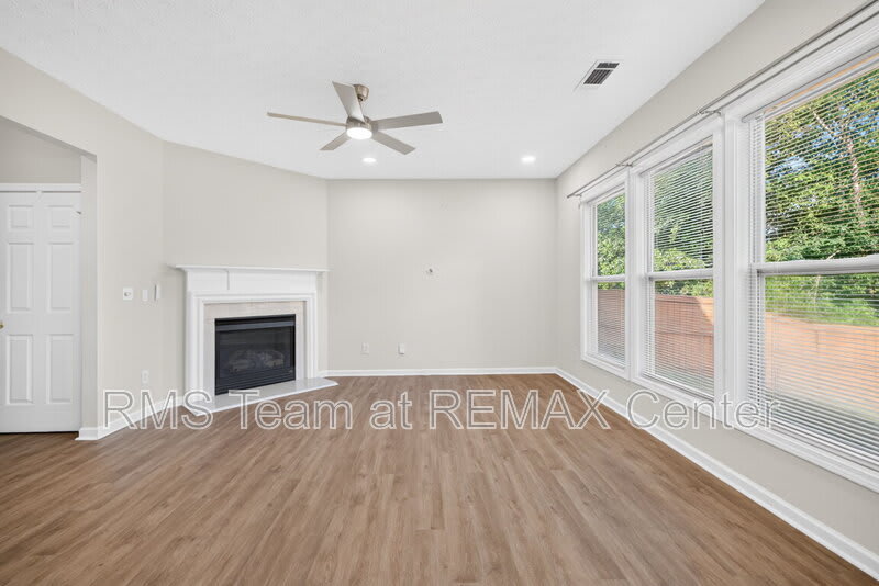 4379 Annlette Drive Northwest – photo 5