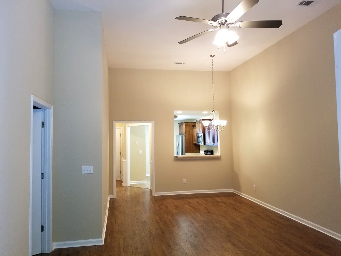 Town Home in Pooler! Move-In Ready – photo 5