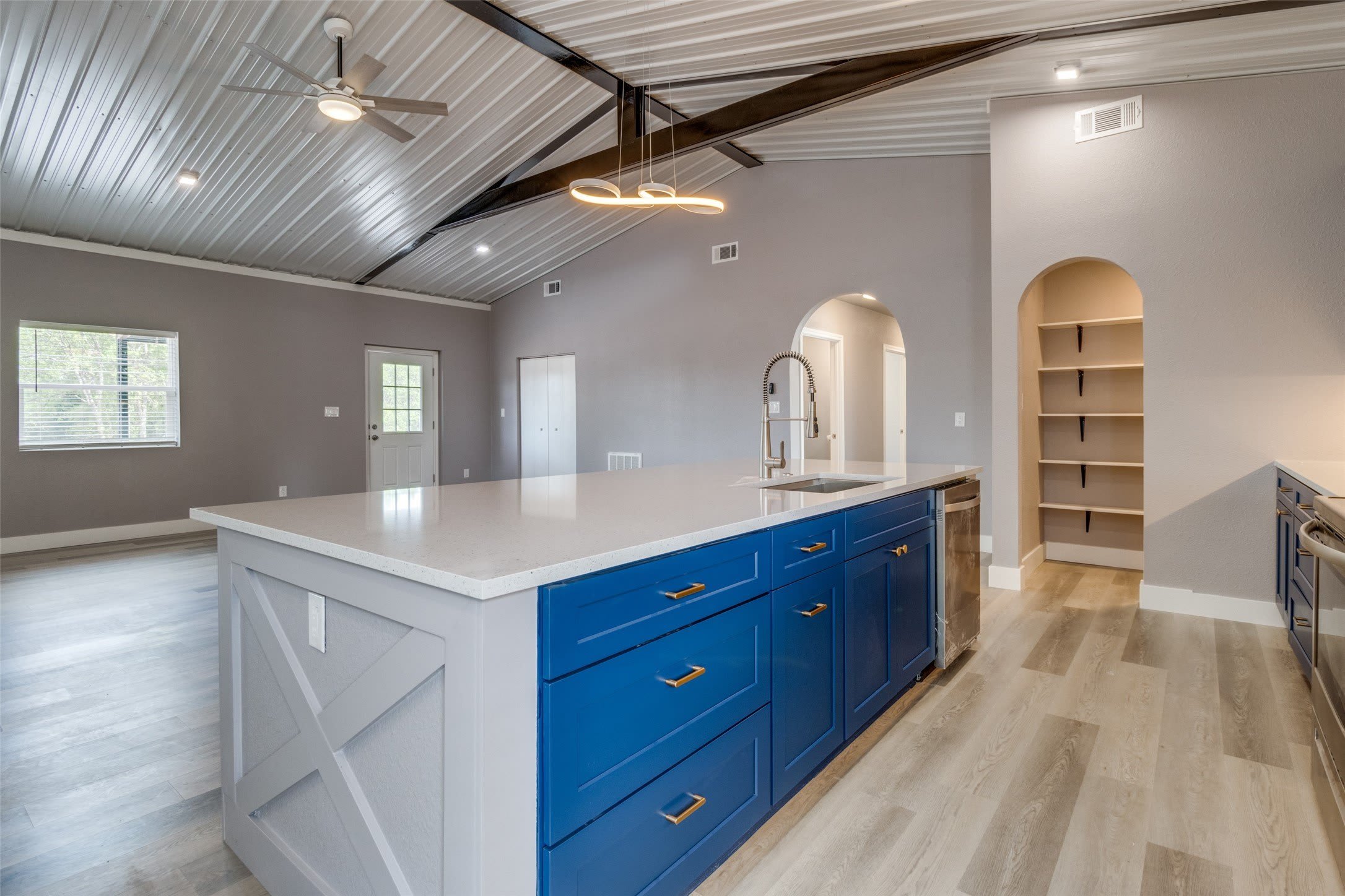 100 County Road 4140 – photo 3