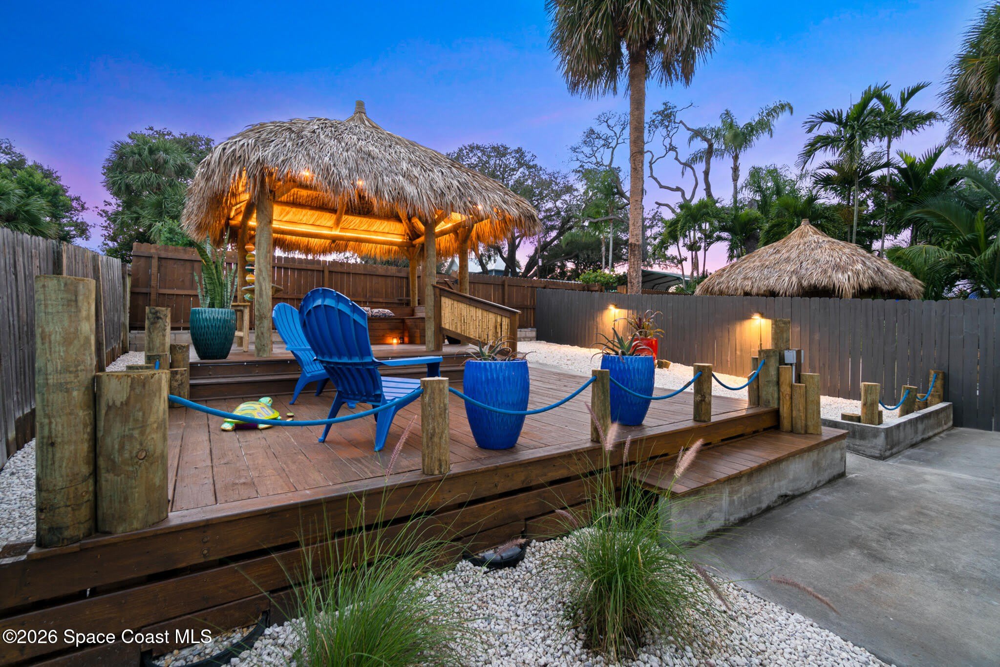 1672 Pineapple Avenue – photo 1