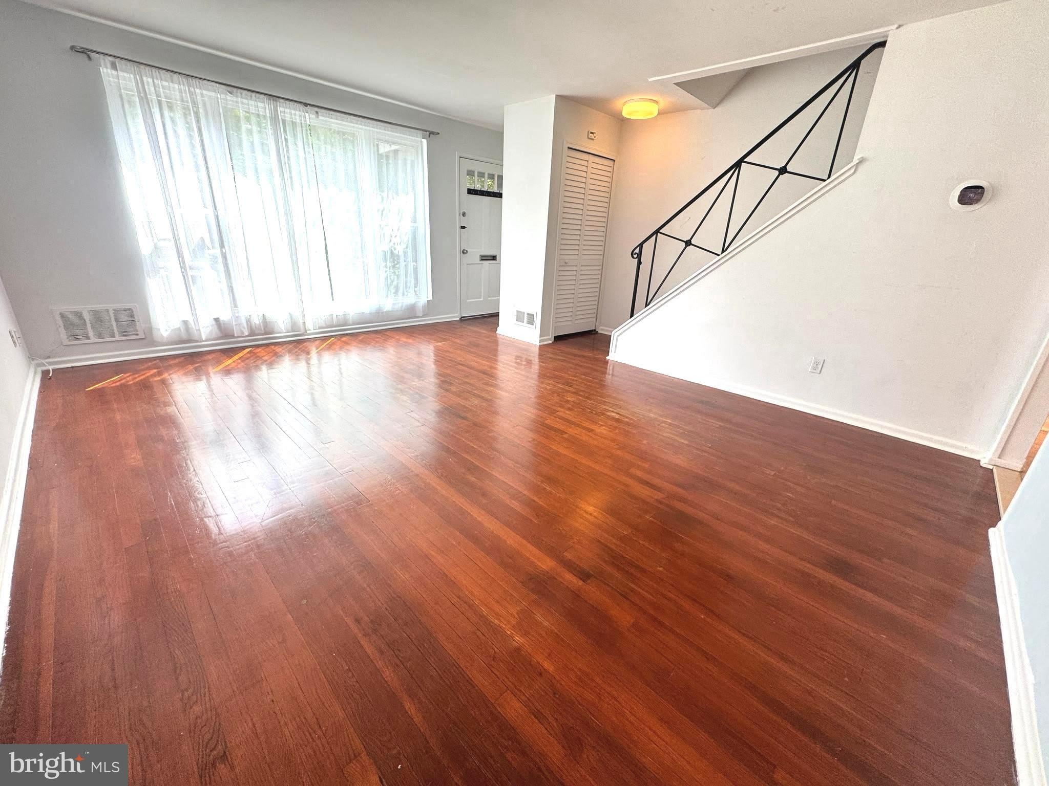 12114 DALEWOOD Drive – photo 2