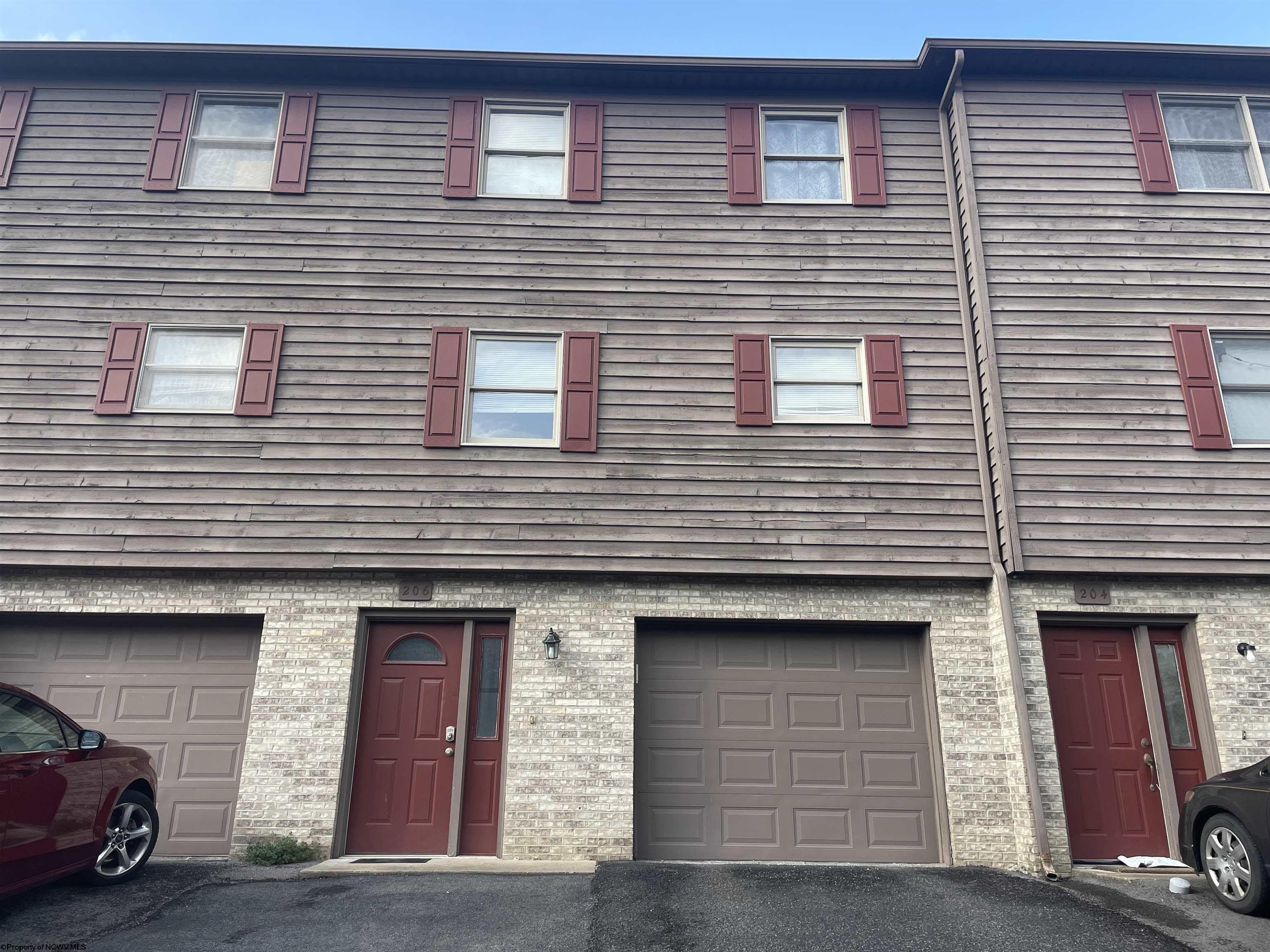 206 Stonegate Circle – photo 1