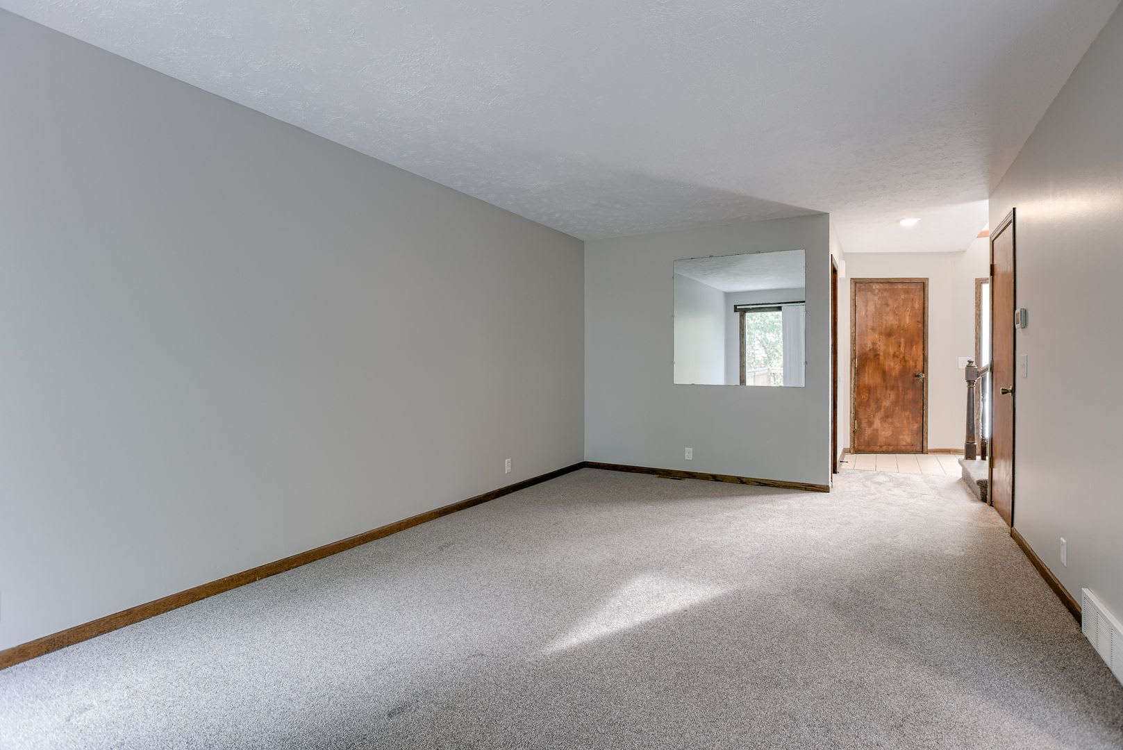 Maintenance Free Living in 2 Bedroom Bellevue Duplex!! – photo 5