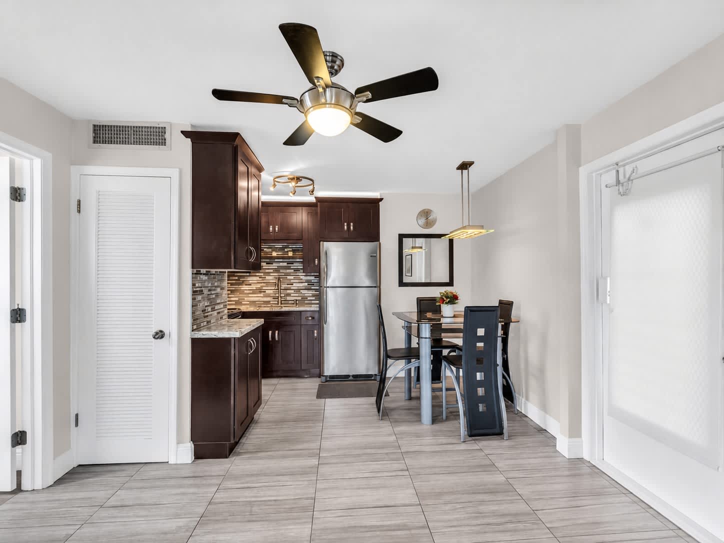 22 Se 3Rd Terrace – photo 3
