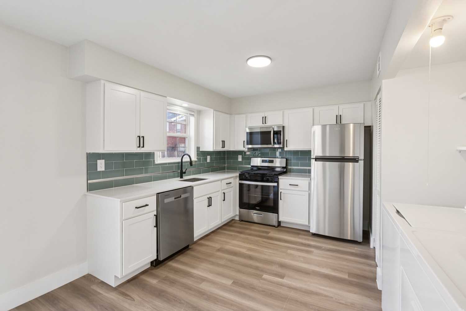Williamsburg North Apartments – photo 1