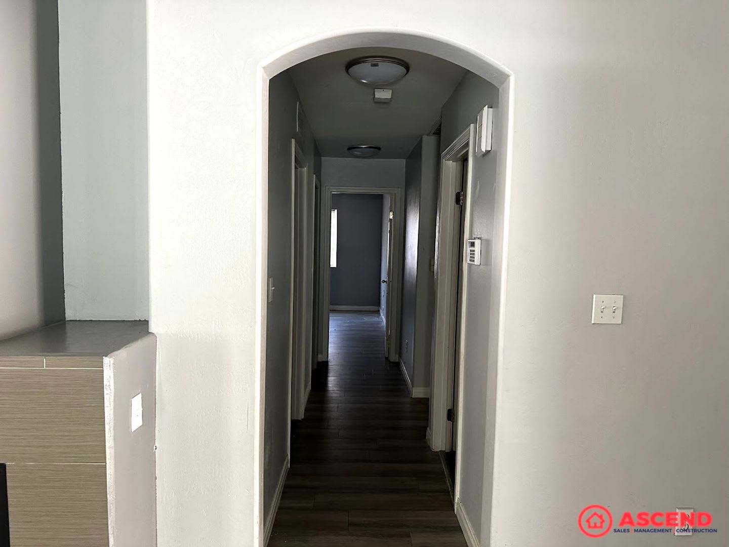 Spacious 3BR/2BA Home – 1,839 Sq Ft with Garage & Gardener Included! – photo 5