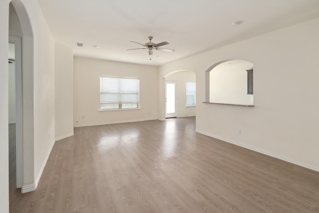 117 Willowbend Lp – photo 4