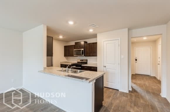 5744 Brook Prairie – photo 4