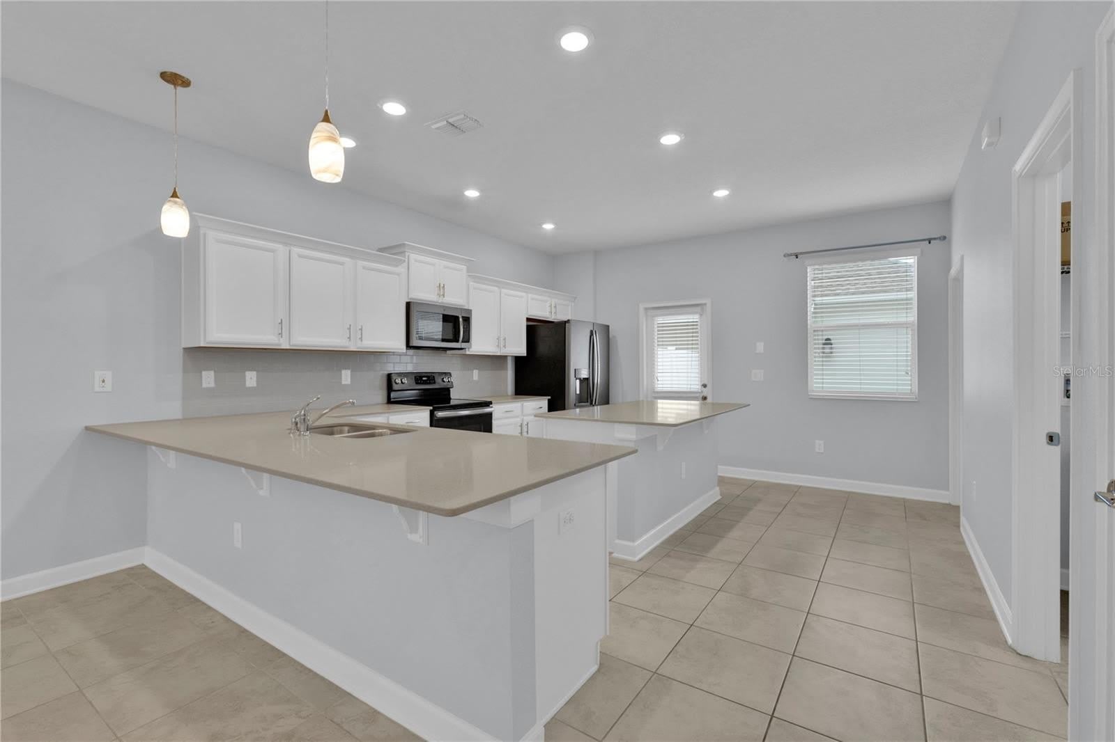 11048 SUSPENSE Drive – photo 3
