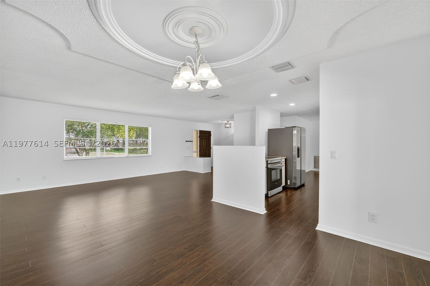 770 SE Hollahan Ave – photo 5