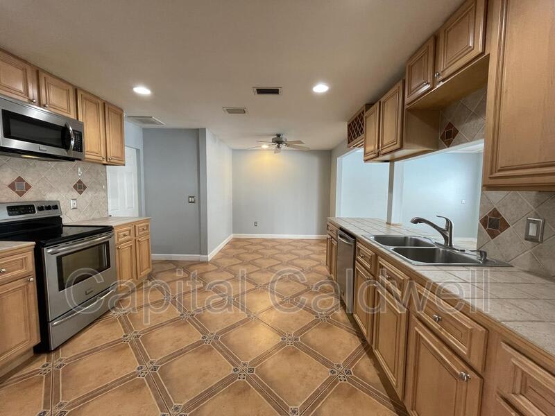 12813 Starling Dr – photo 2