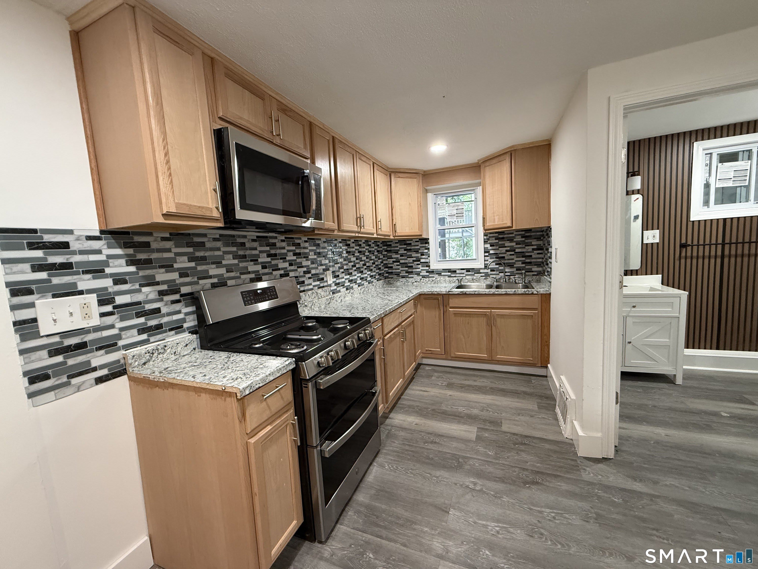 171 Pearl Street – photo 2