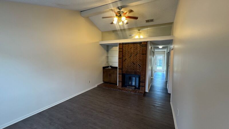 7013 Wesley Court – photo 3