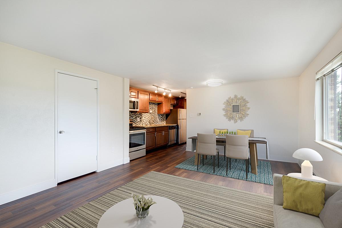 15 Washington – photo 2
