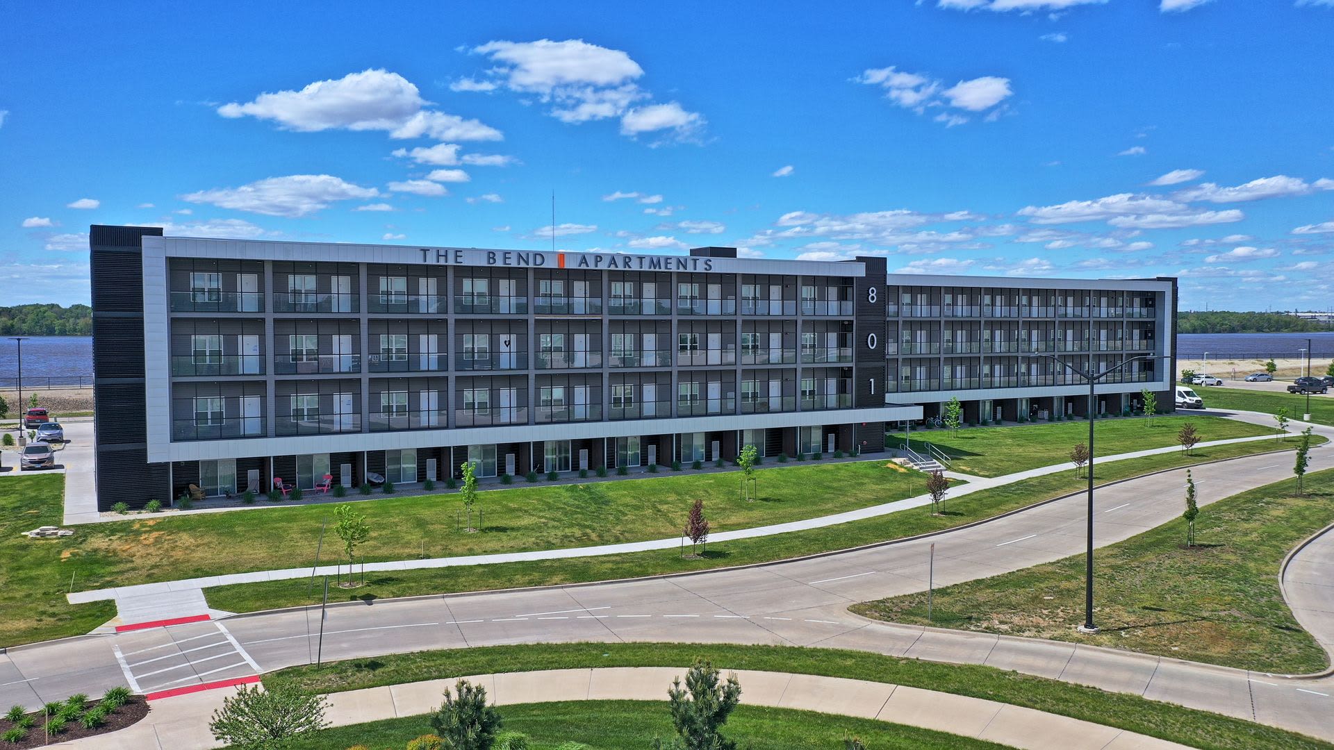 Bend Apartments – photo 5