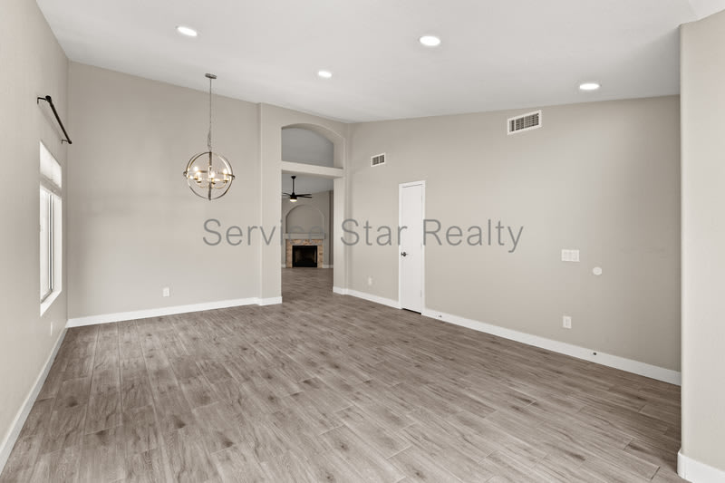 1408 E Carson Rd – photo 4