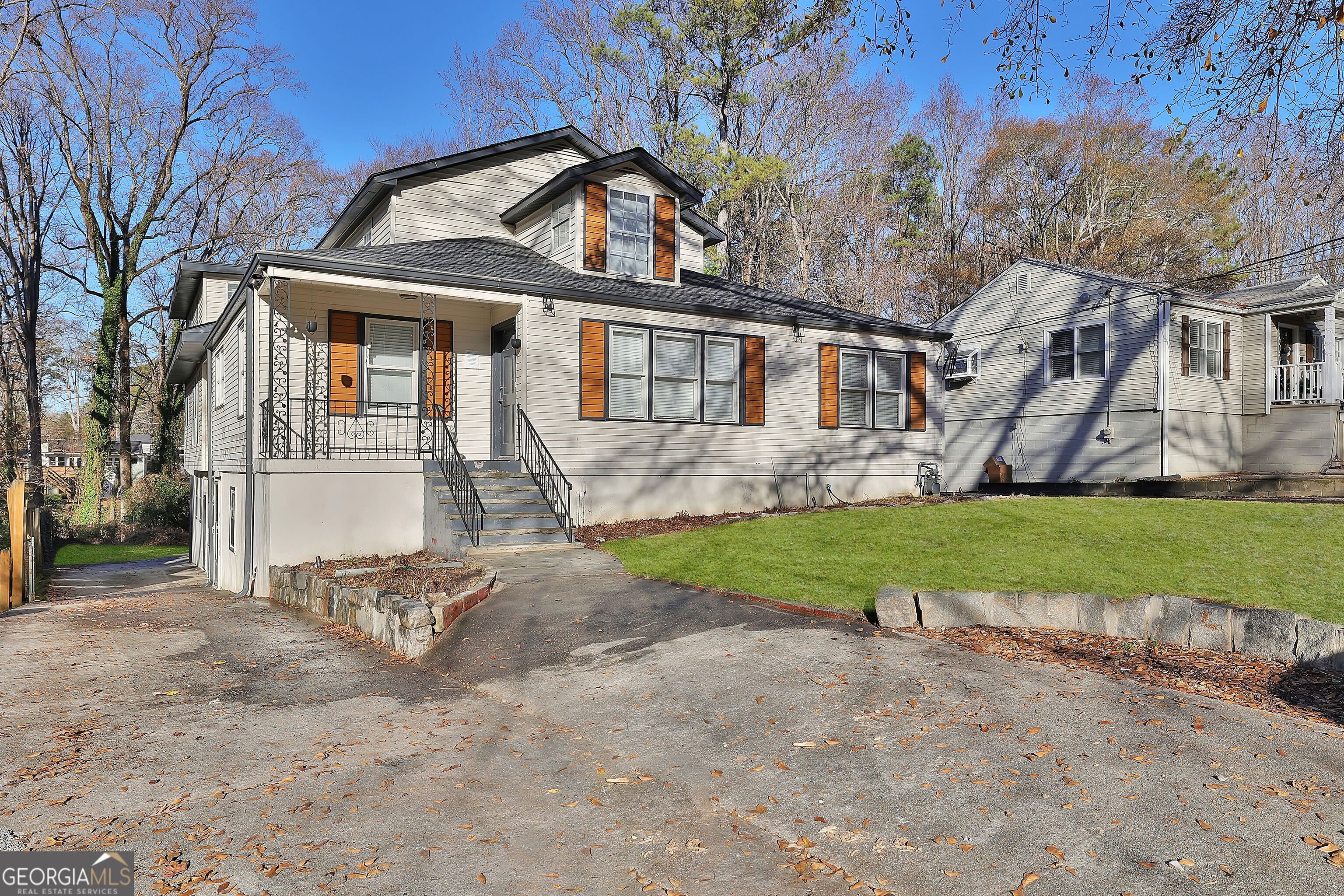 1100 Janes Lane NE – photo 1