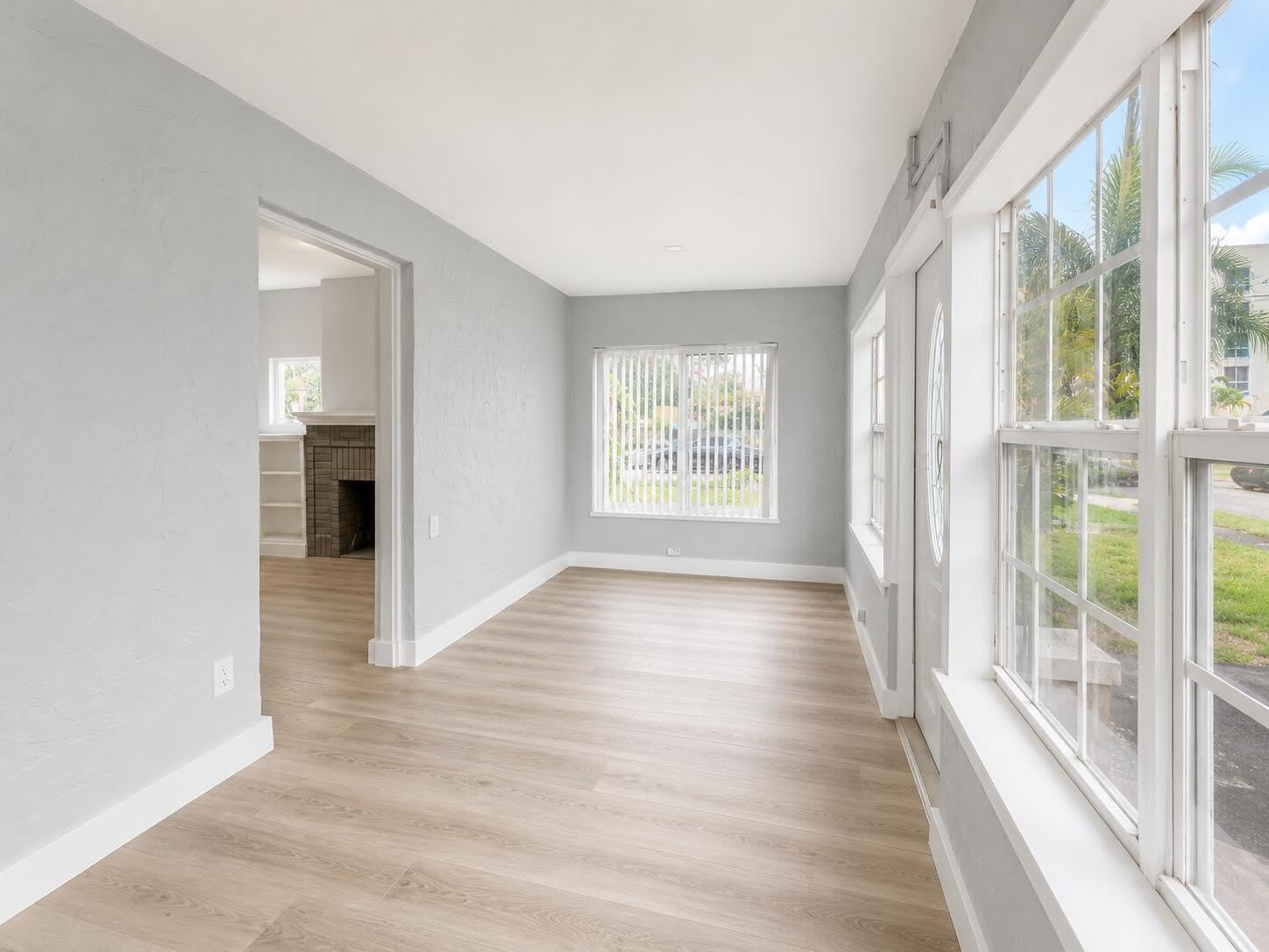 1905 Monroe Street – photo 5