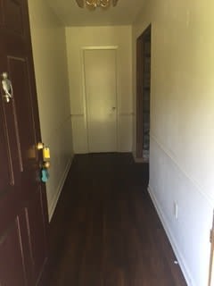 4 bedroom, 2 bath home – photo 2