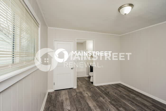 3618 Bank Street – photo 5