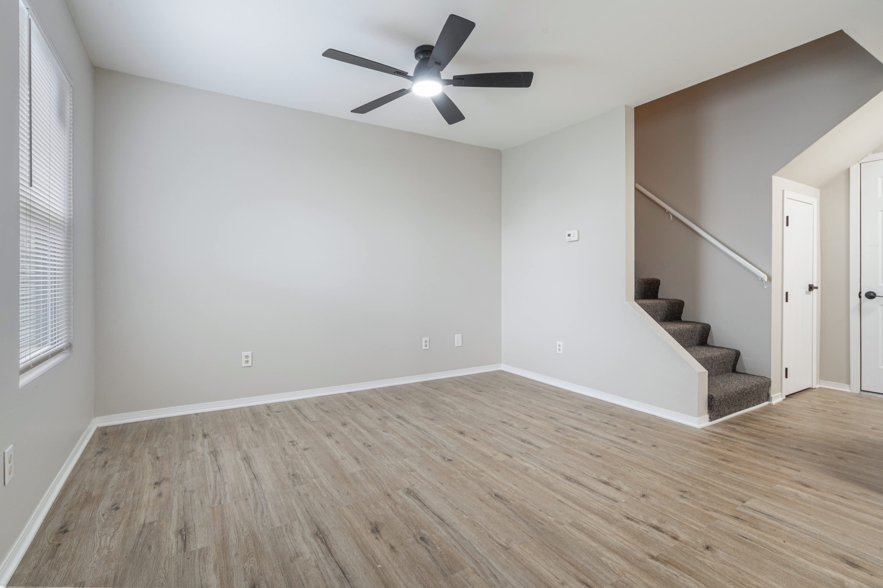 829 Oakland Avenue 1 – photo 3