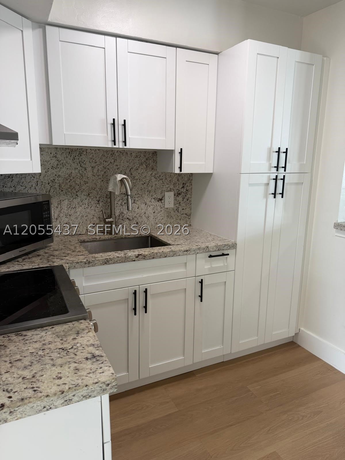 101 SE 4th Ave – photo 2