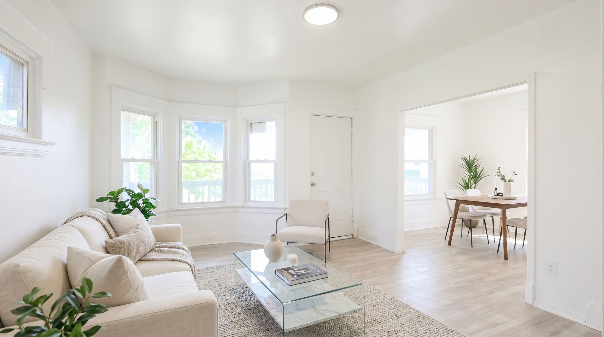 2761 E 120TH ST. – photo 1