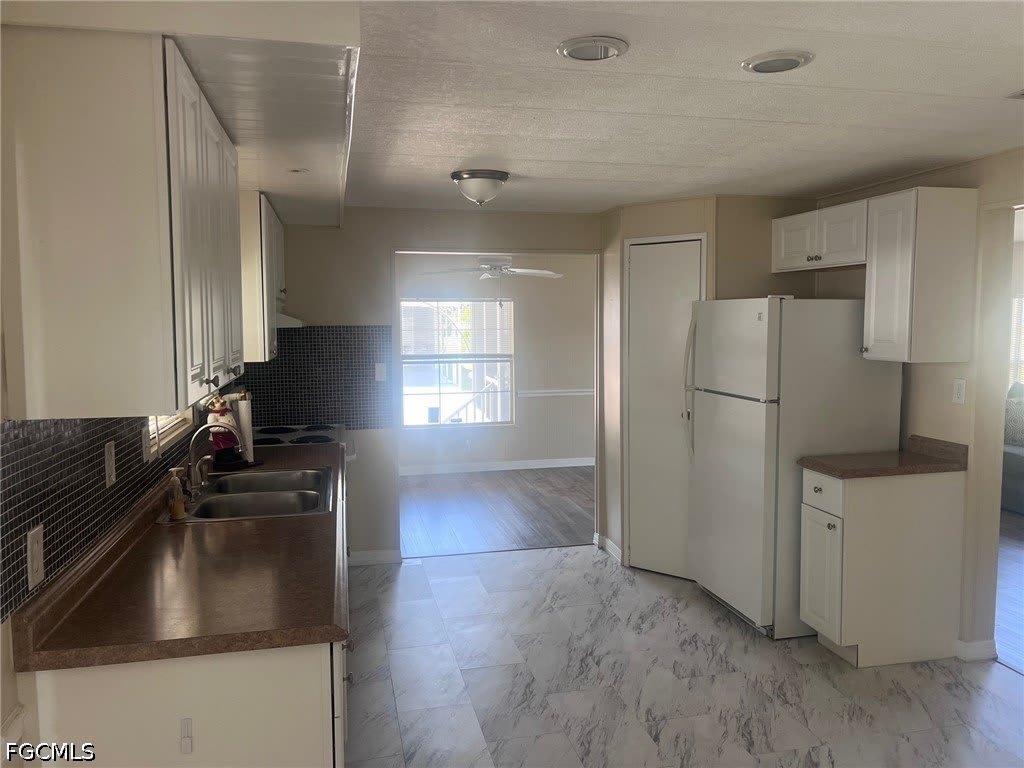 947 Strongbox Drive – photo 3