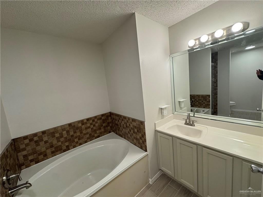 4110 Santa Fabiola – photo 5
