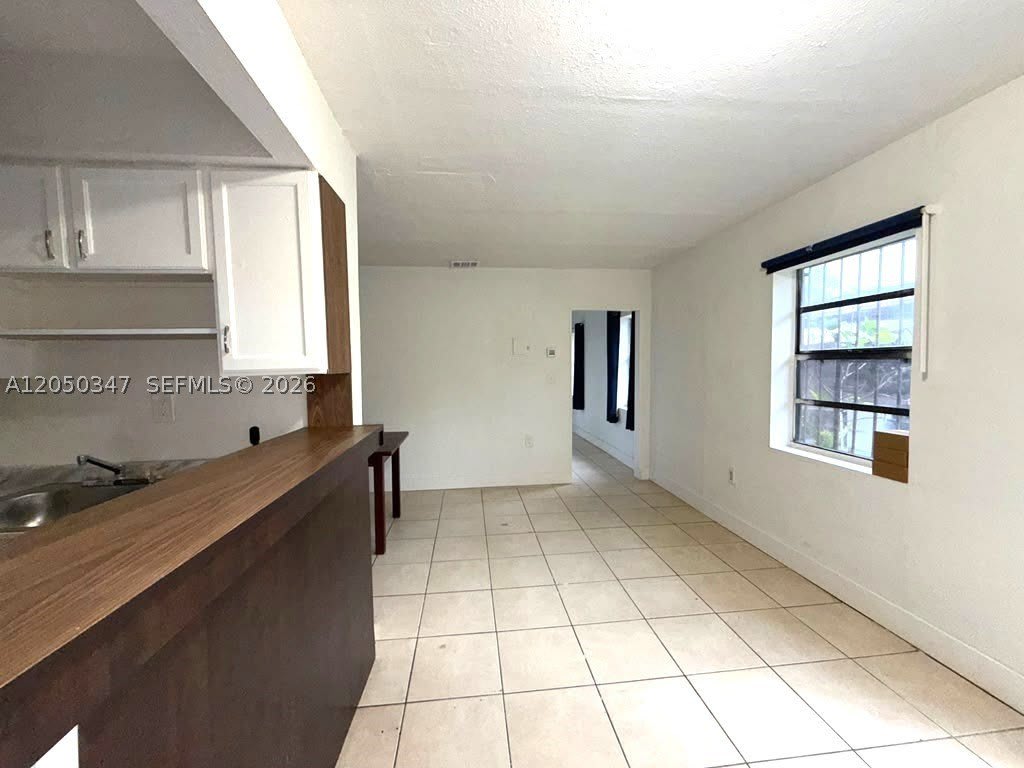 800 NW 56 STREET – photo 4