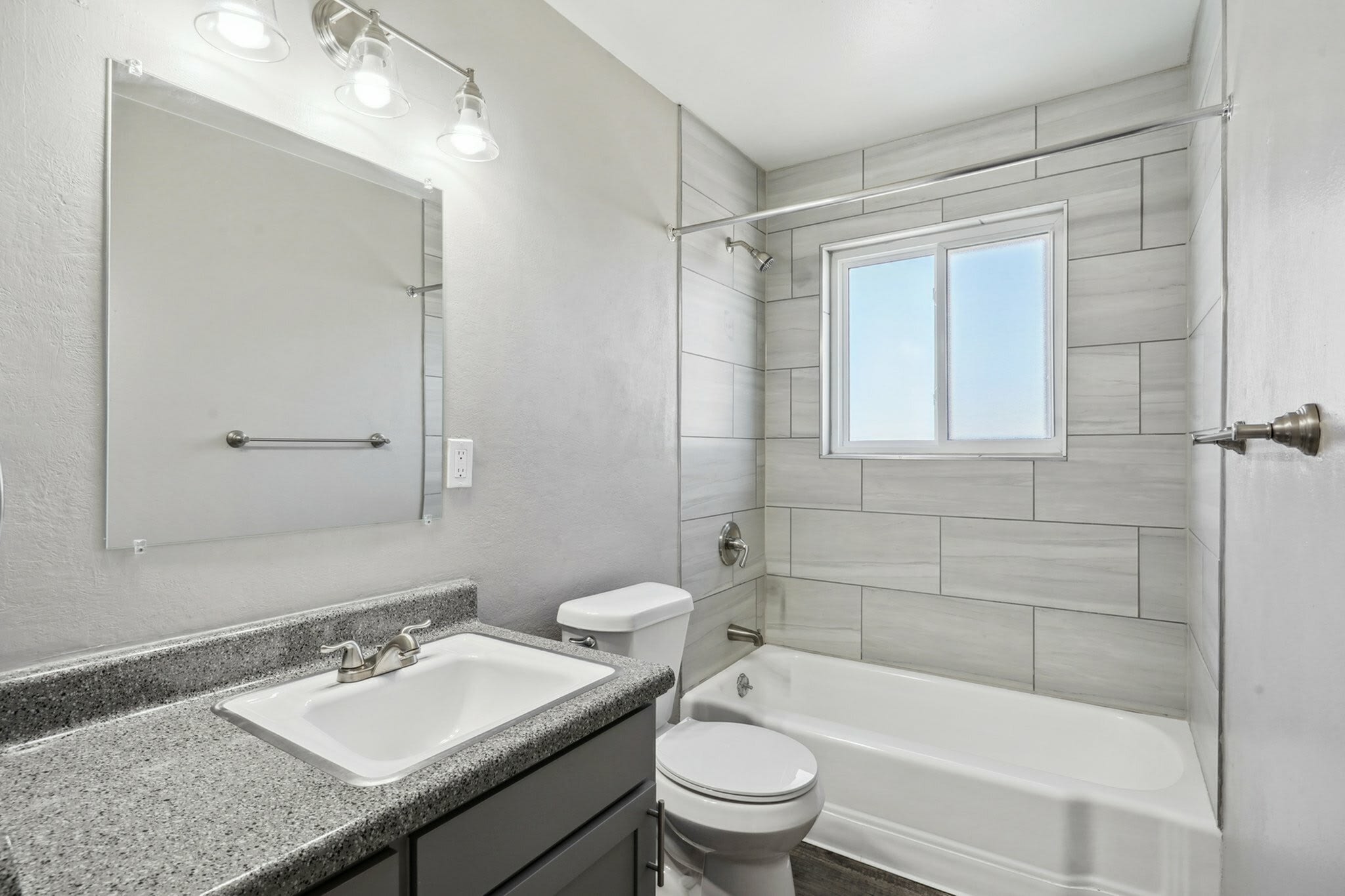 Autumn Lane Apartments – photo 2