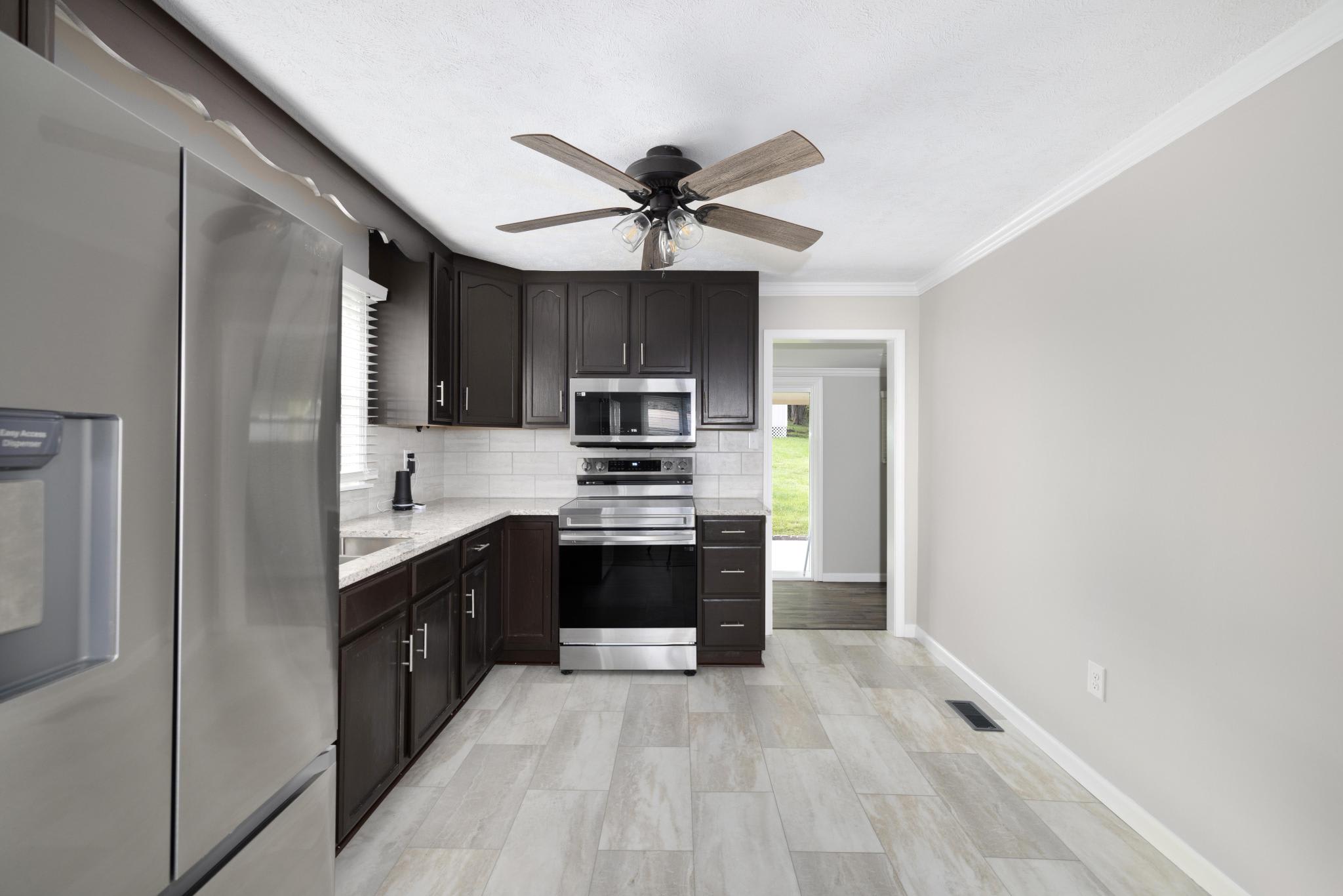 2114 Broad Street – photo 4