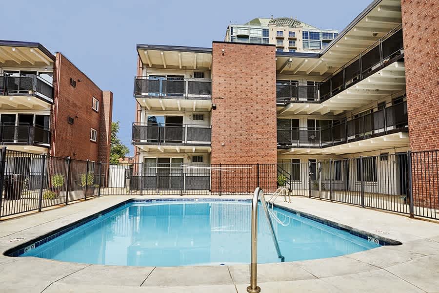 Pearl Street Flats – photo 1