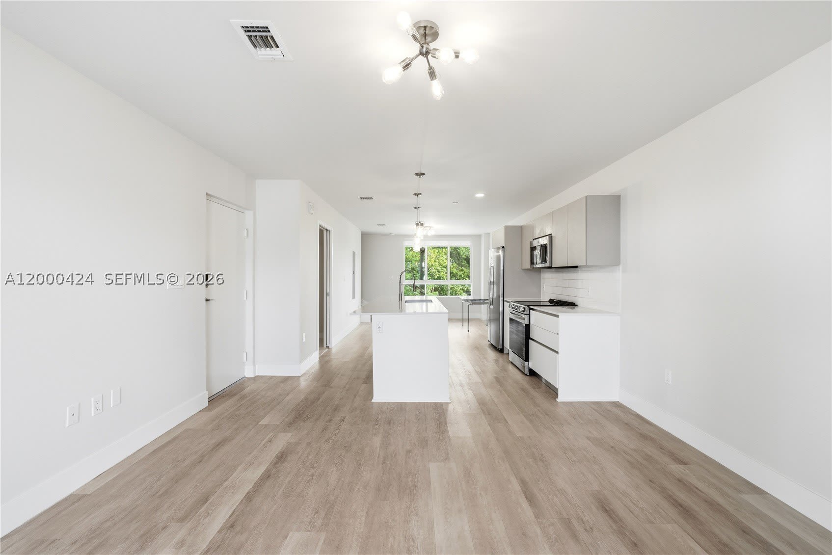 2505 Ne 193Rd St – photo 5