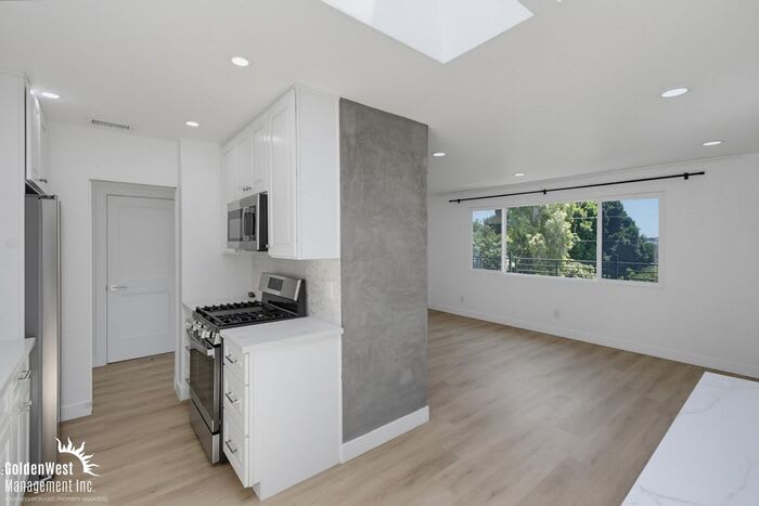 6201 Lorca Drive – photo 5