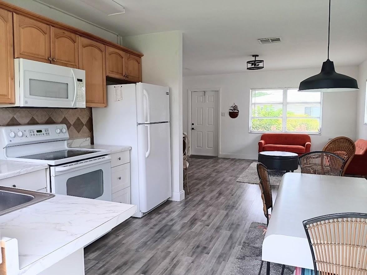 7105 Nw 74Th Place – photo 5