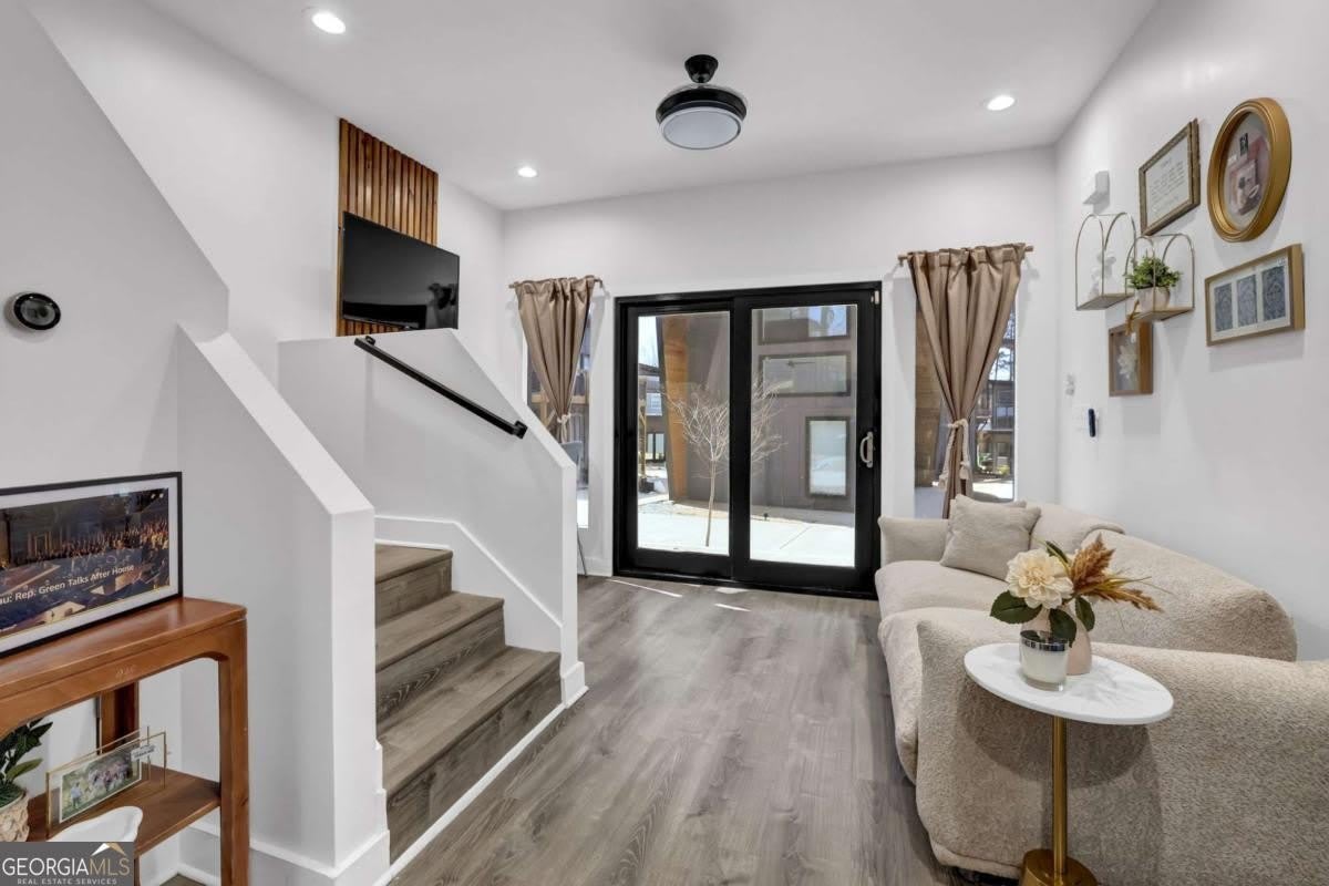 3120 Godby Road – photo 3