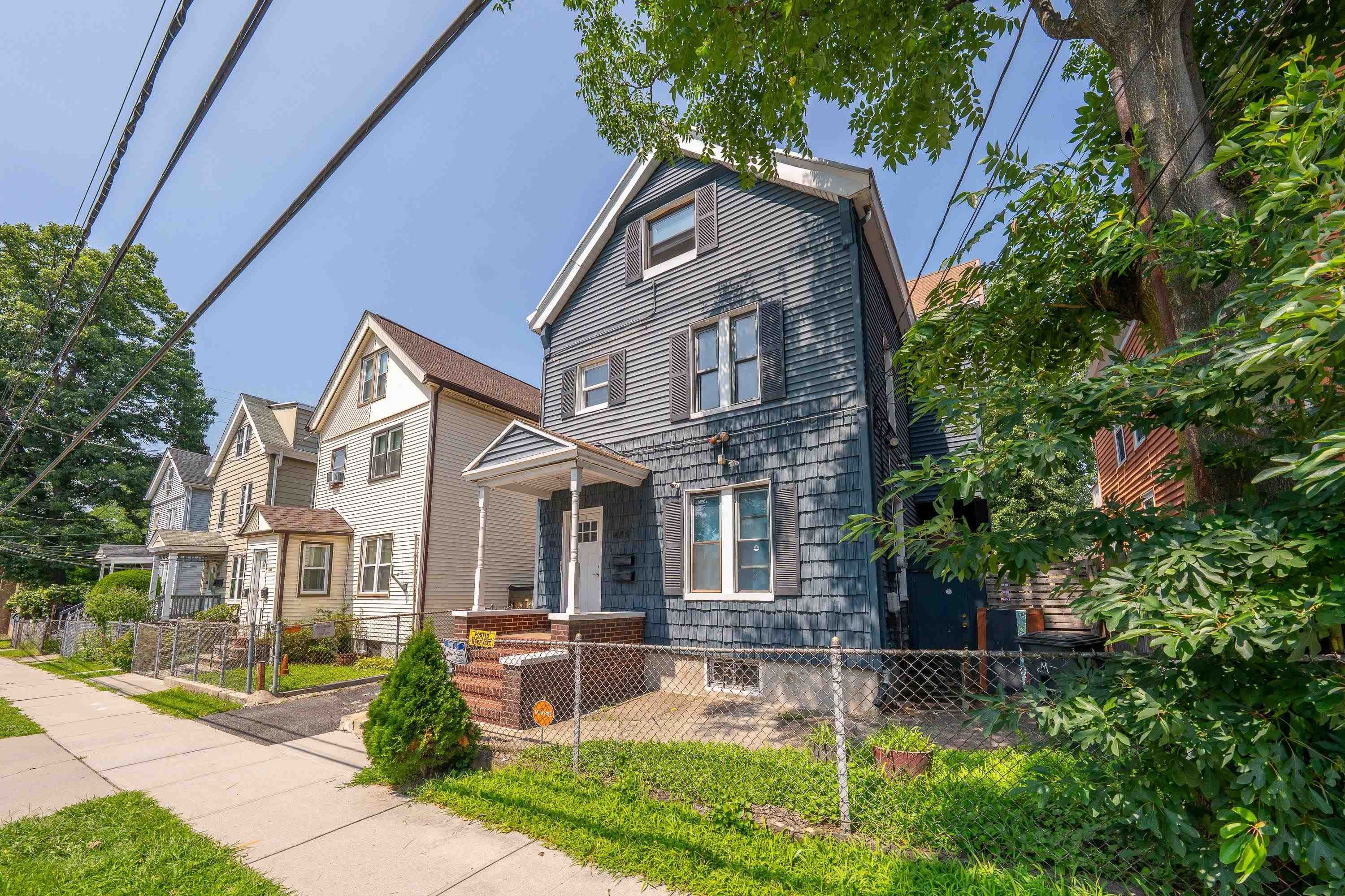 485 CARY ST – photo 3