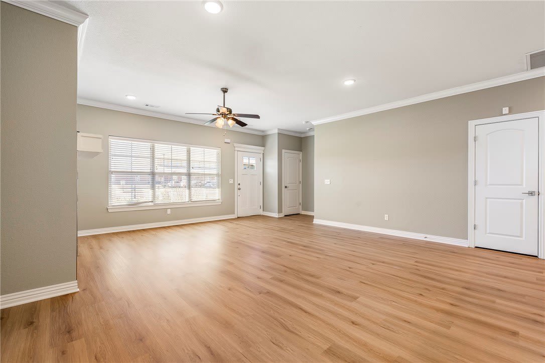 121 Carrington Avenue – photo 5