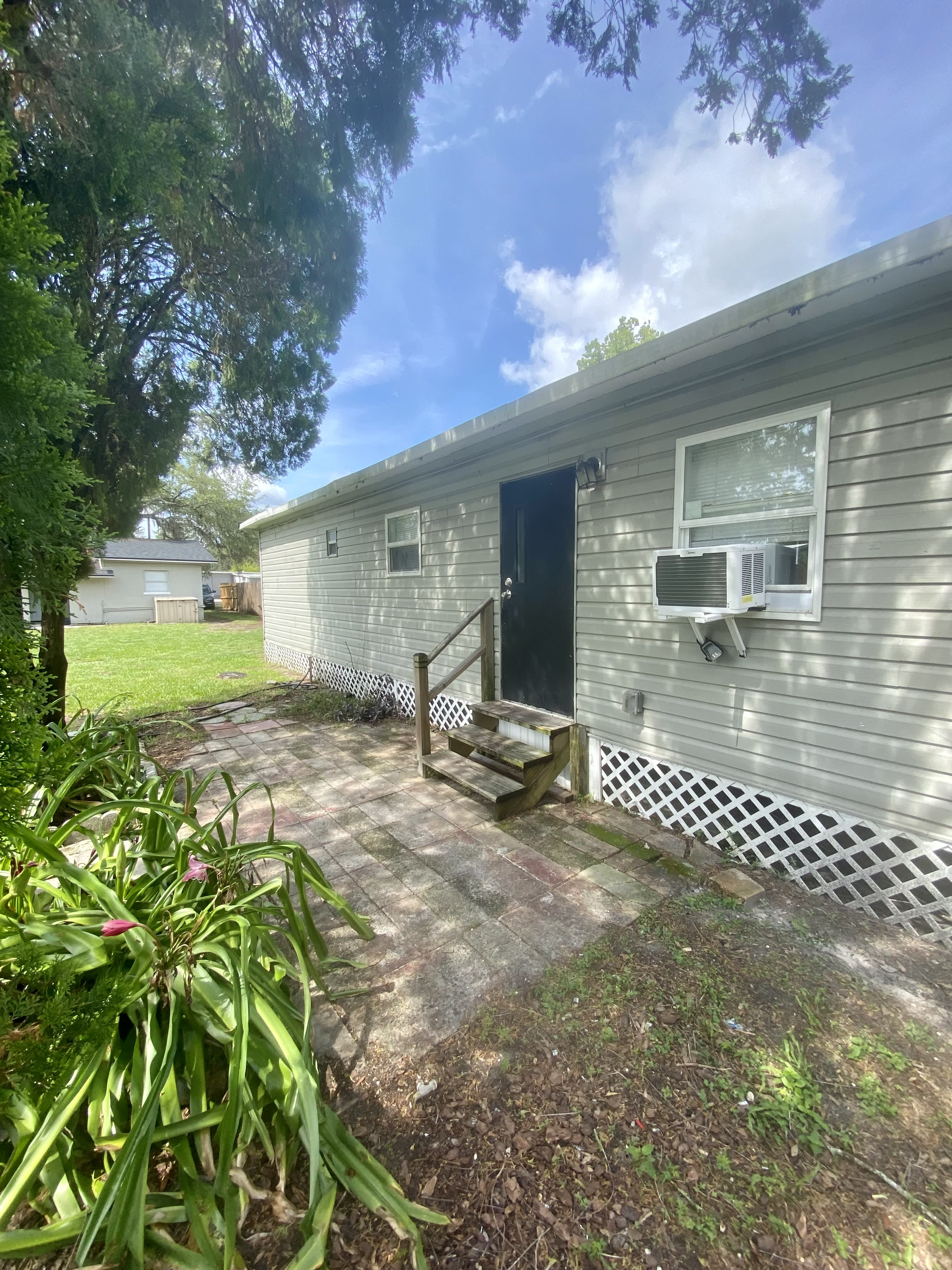 38313 Tucker Rd Apt 3 – photo 1