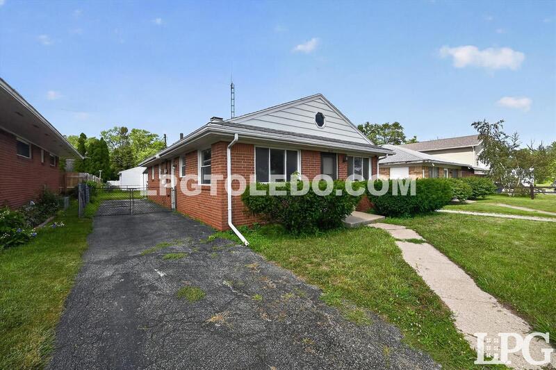 1818 Christian Ave. – photo 2