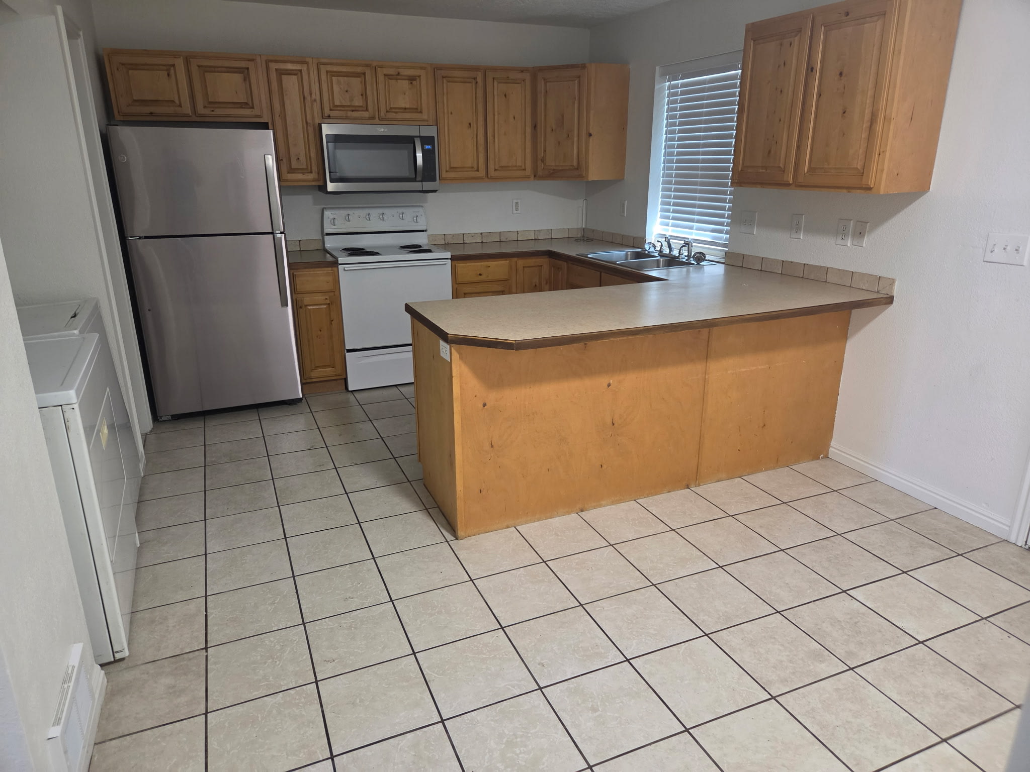 3909 Nora Ave – photo 2