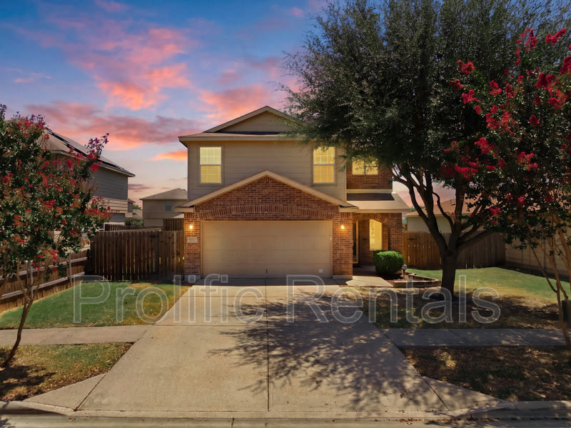 5212 Capricorn Loop – photo 1
