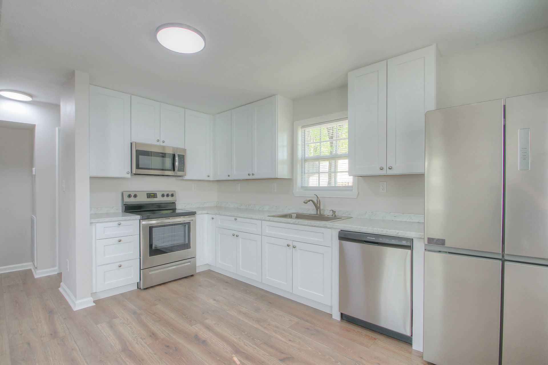2BR Home in Spring Hill – photo 1