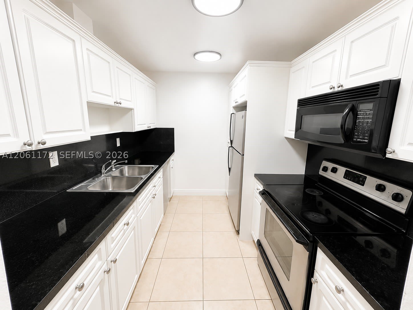 10800 N Kendall Dr – photo 2