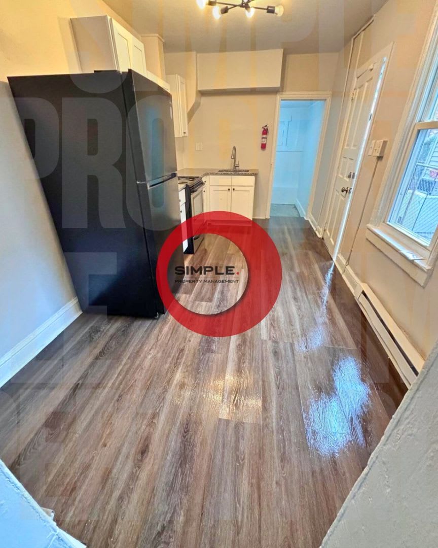 3 bedroom 1 bath house – photo 2