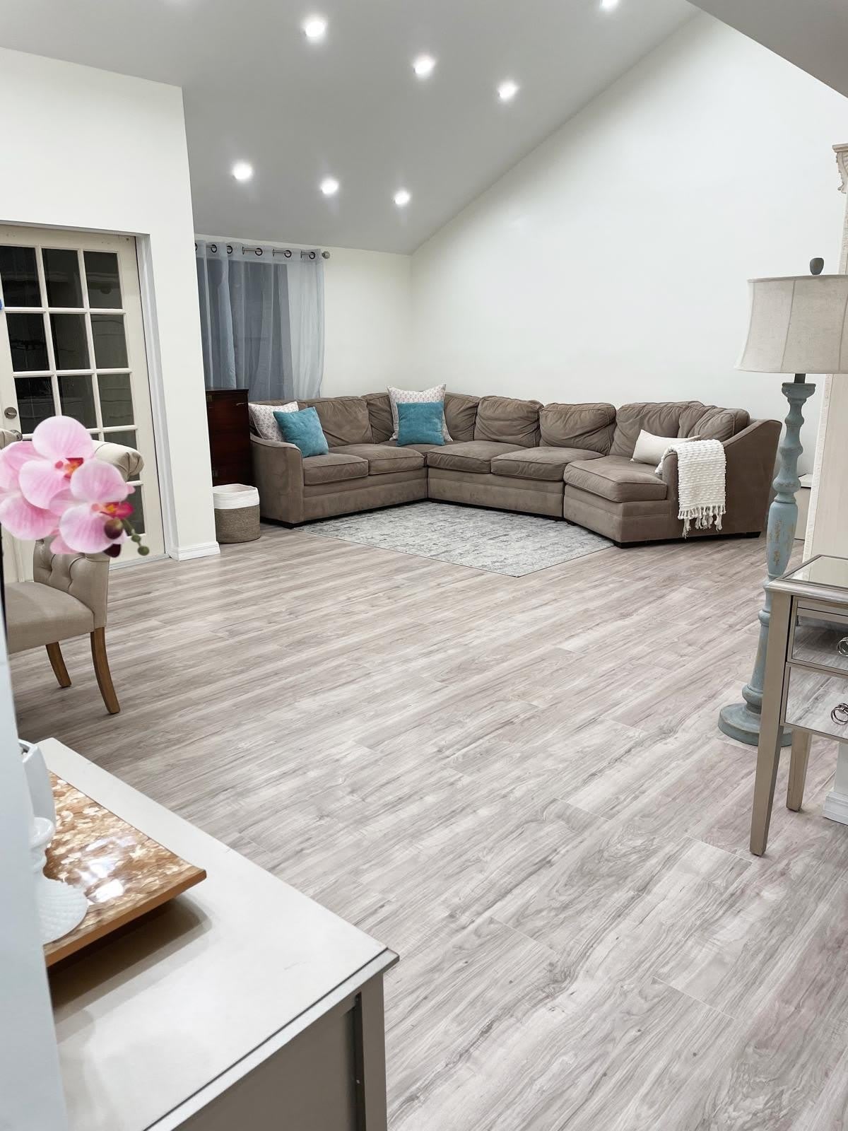 9340 KETAY Circle – photo 2