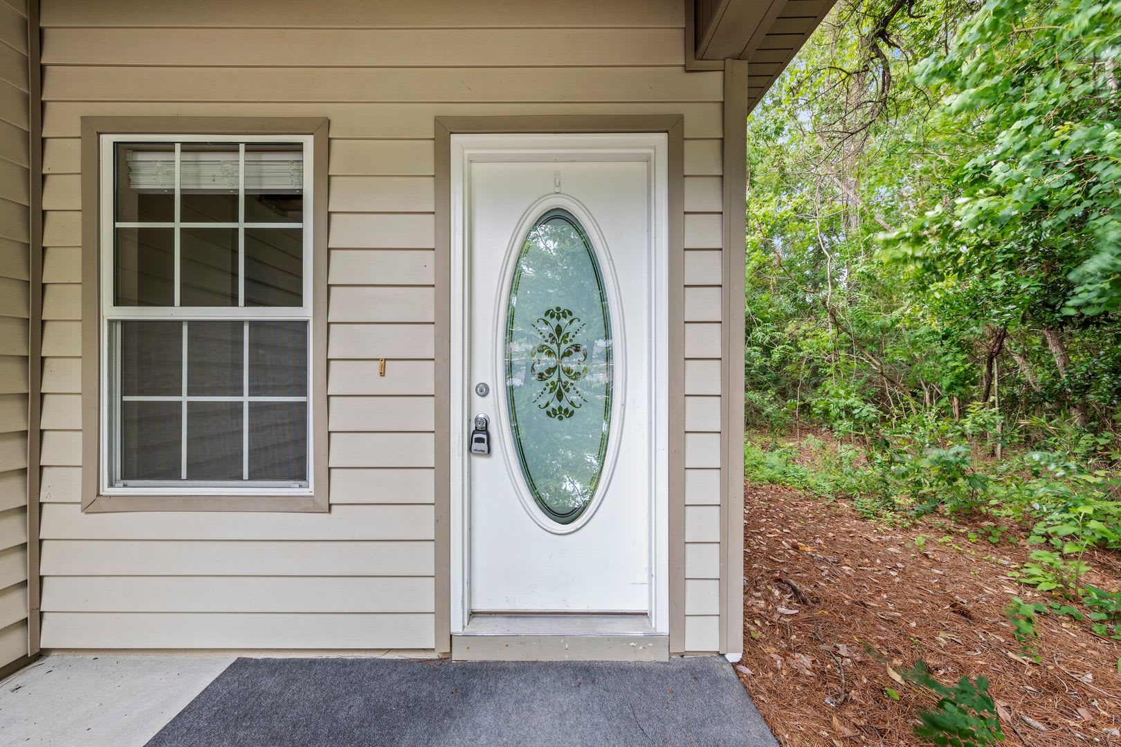 Townhome Convenient To EOD, Eglin &amp; Hurlburt! – photo 2