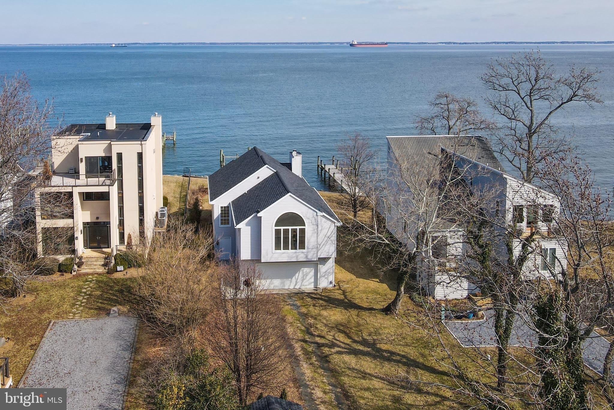 3563 NARRAGANSETT Avenue – photo 3